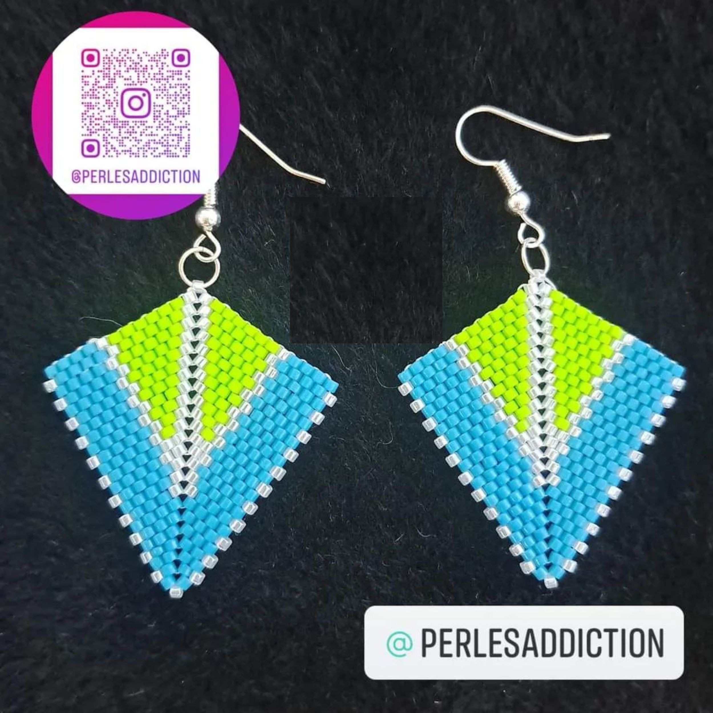 boucles d'oreilles triangle bleu et vert 