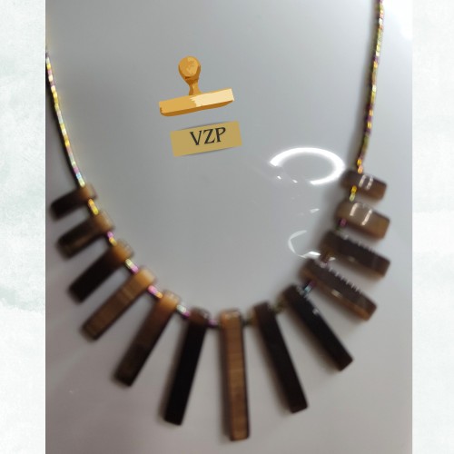 Collier plastron en Goldstone en éventails