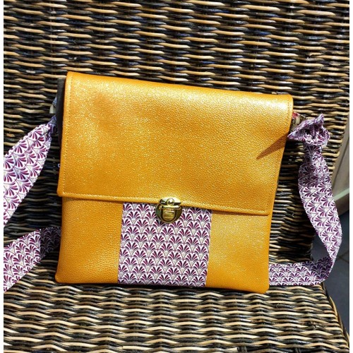 Pochette sac à main / pochette originale avec bandoulière / petit sac à main