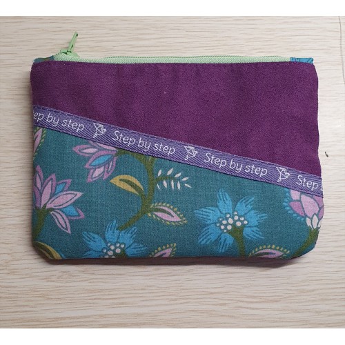 Petite pochette zippée 