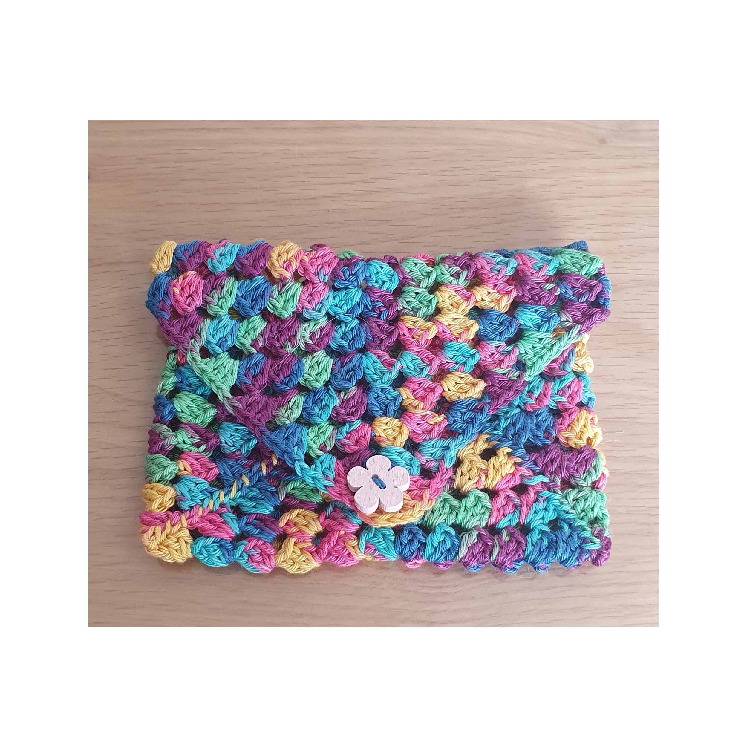 Petite pochette crochetée 