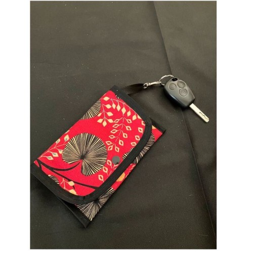 Portefeuille/porte-clé spécial voiture fait main neuf motif wax rouge