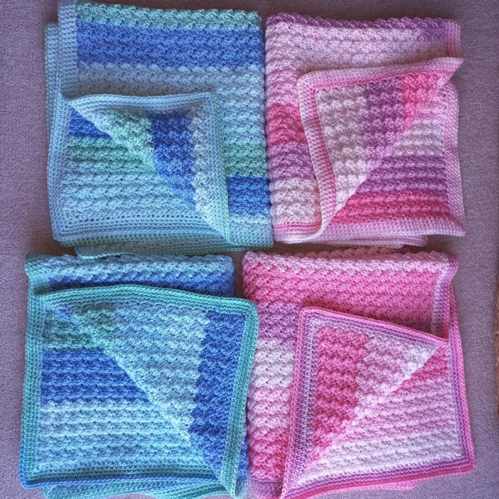 couverture bébé au crochet 85x70cm