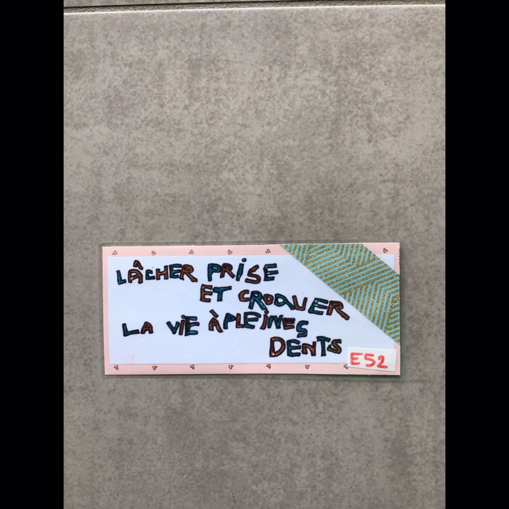 Marque–page « Lâcher prise et croquer la vie à pleines dents »